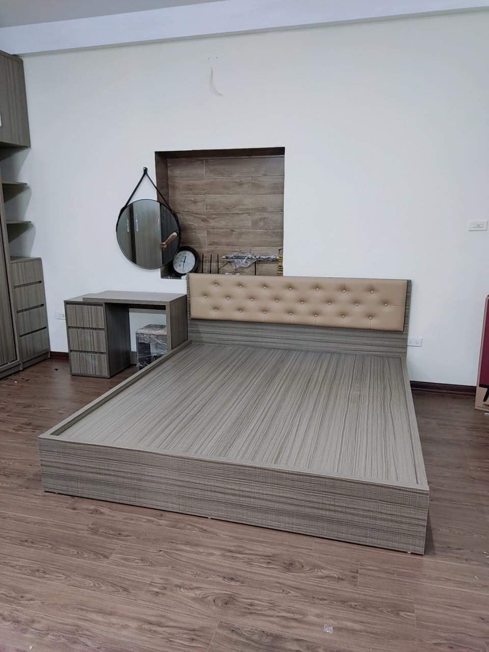 Giường gỗ MDF  -VTG22